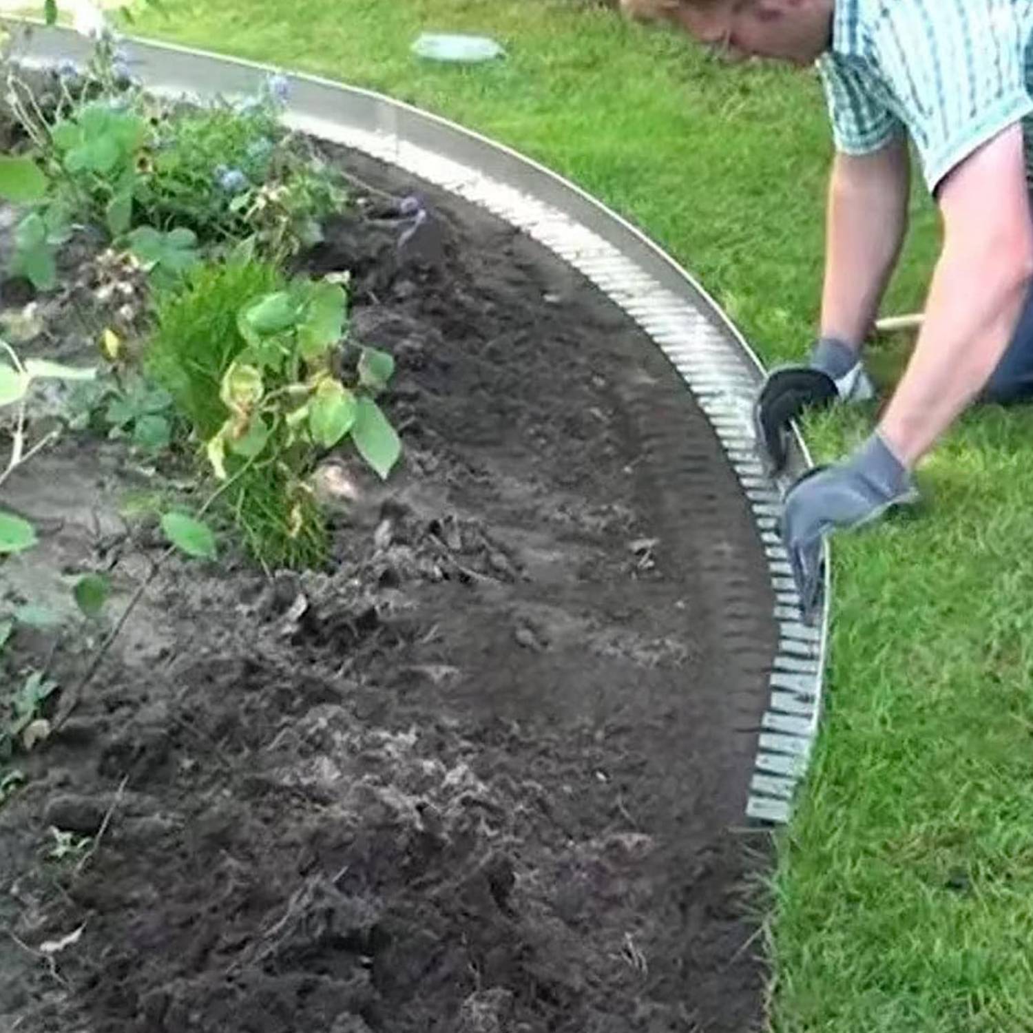 Stainless Steel Garden Edge - Face Height: 50mm Face Height (Per M)