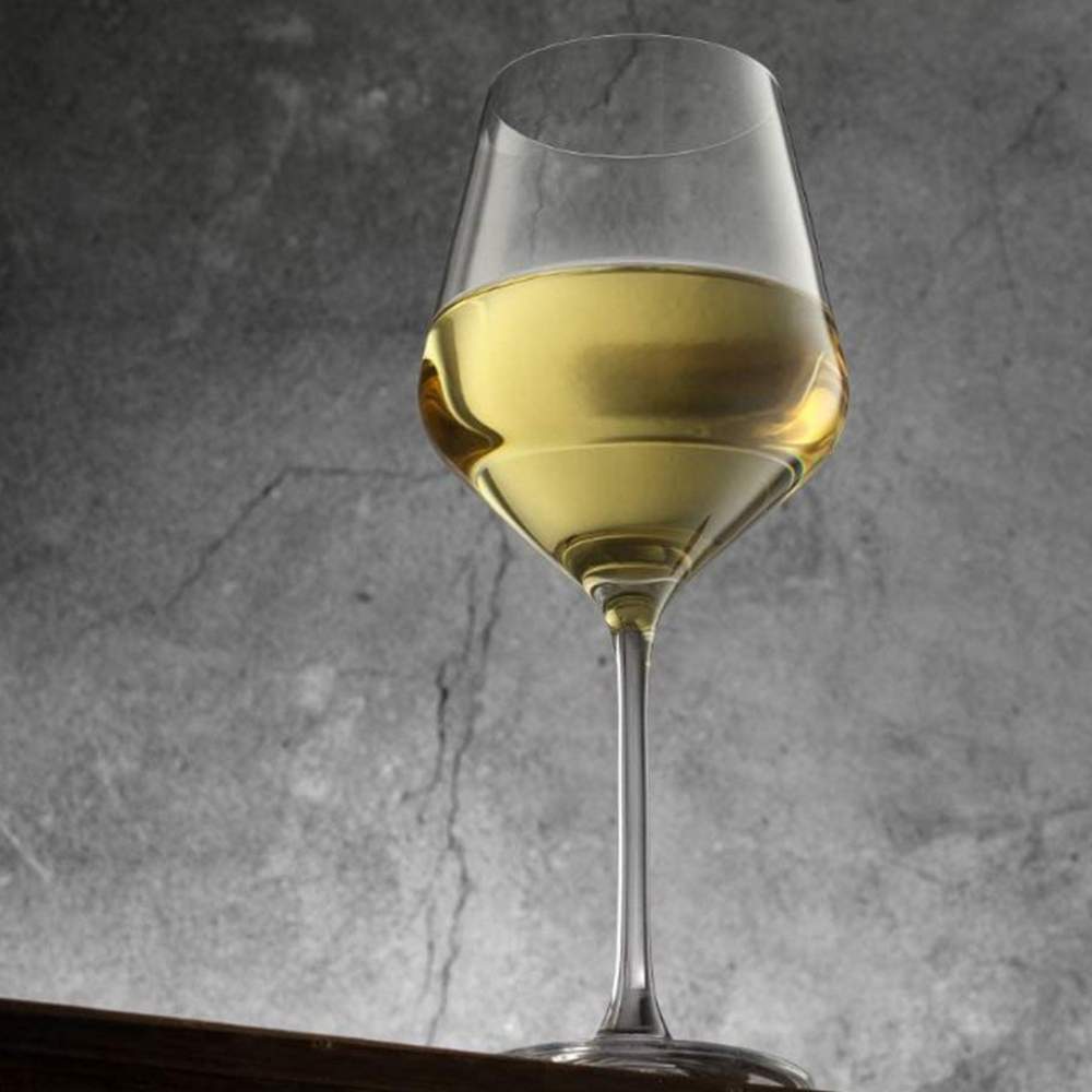 Plastic Wine Glasses: image 1