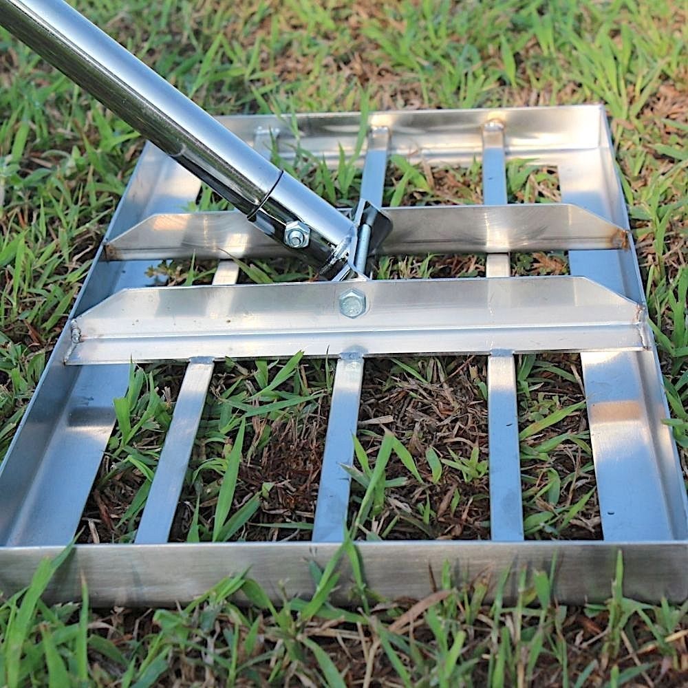Lawn Level Rake - Lawn Level: Compact: image 2